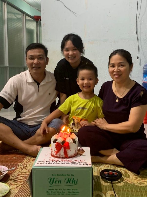 phu huynh Hoang Thi Linh Supermind